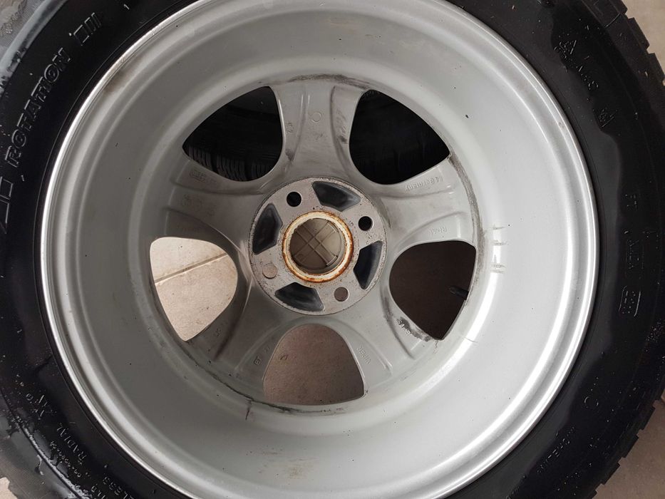 Felgi Koła Audi 80 B4 Cabrio 7x15 et37 4x108 opony 195/65/15