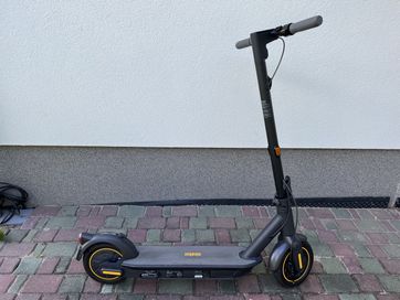 Hulajnoga elektryczna Segway Ninebot Max G30E II