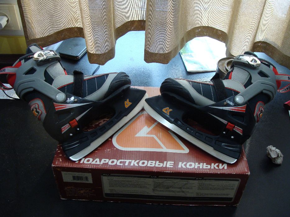 ковзани не нові, стан дуже - добрий