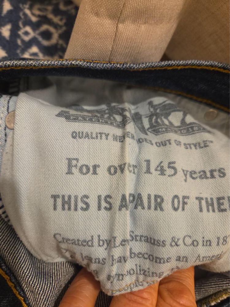 Krótkie spodenki szorty levis 511 granatowe 44 XXL na lato