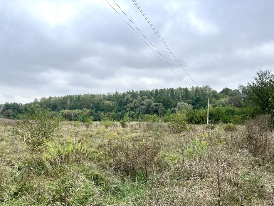 Продаж зелельної ділянки у Смиківцях під житлову забудову