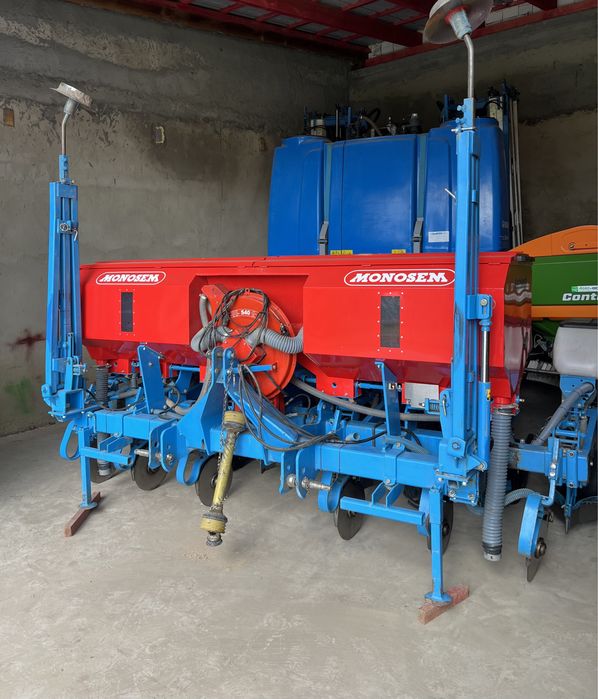 Siewnik do kukurydzy Monosem NG Plus 4, 6 rzędowy