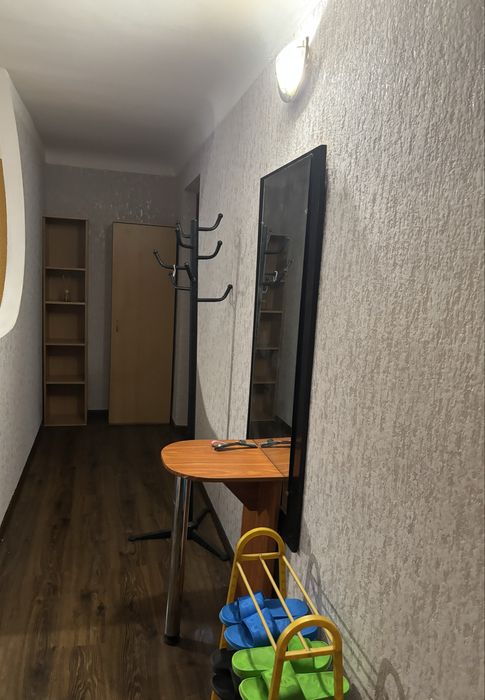 Почасово ,посуточно 2-к в центре