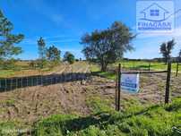 Terreno de 7500m2 com possibilidade construção de moradia até 400m2...