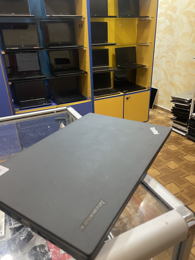 Супер акция!!! Надежный быстрый ноутбук Lenovo intel i5