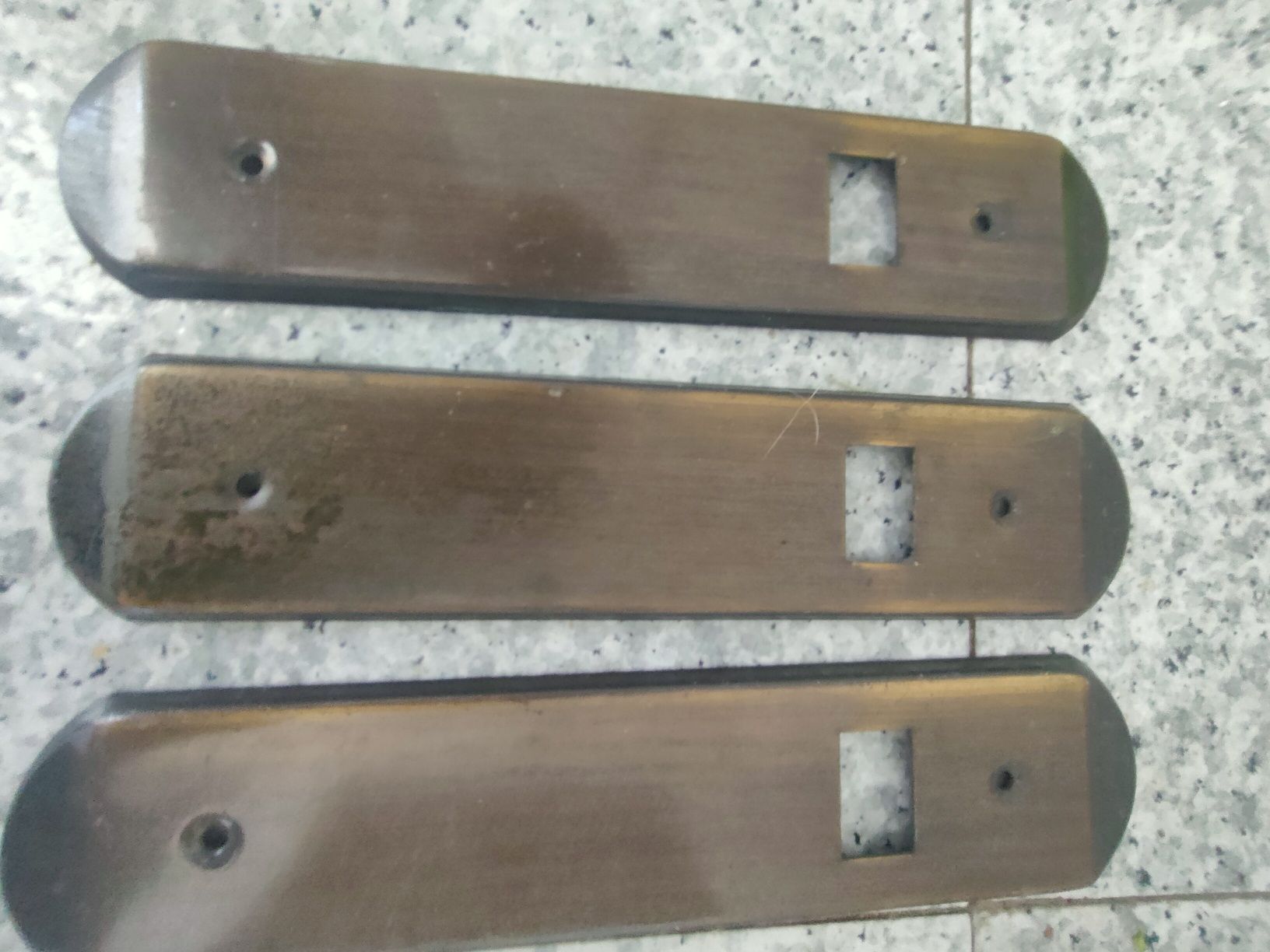 6 Fechos porta e 3 suportes fita persiana