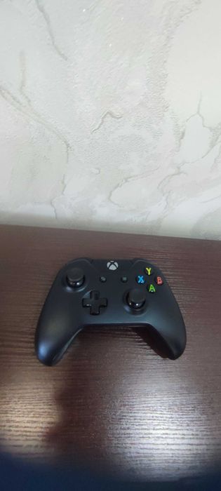 Xbox one 1 tb стан новий