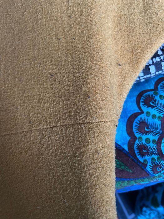 Żółty płaszcz Monnari