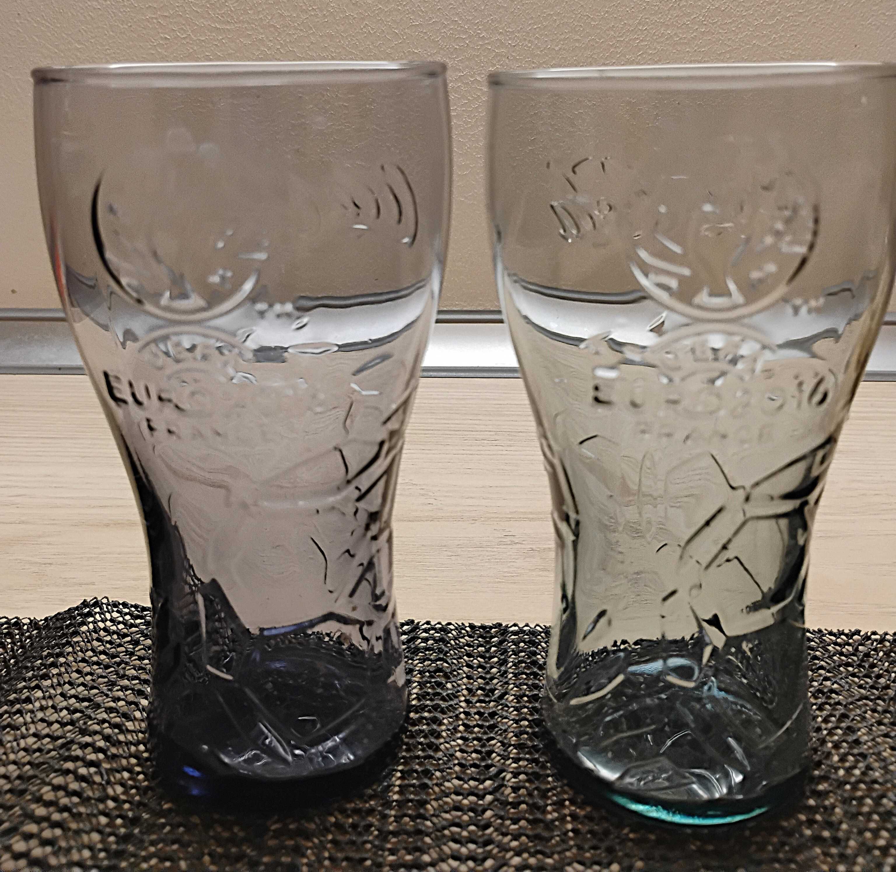 szklanki Coca Cola
