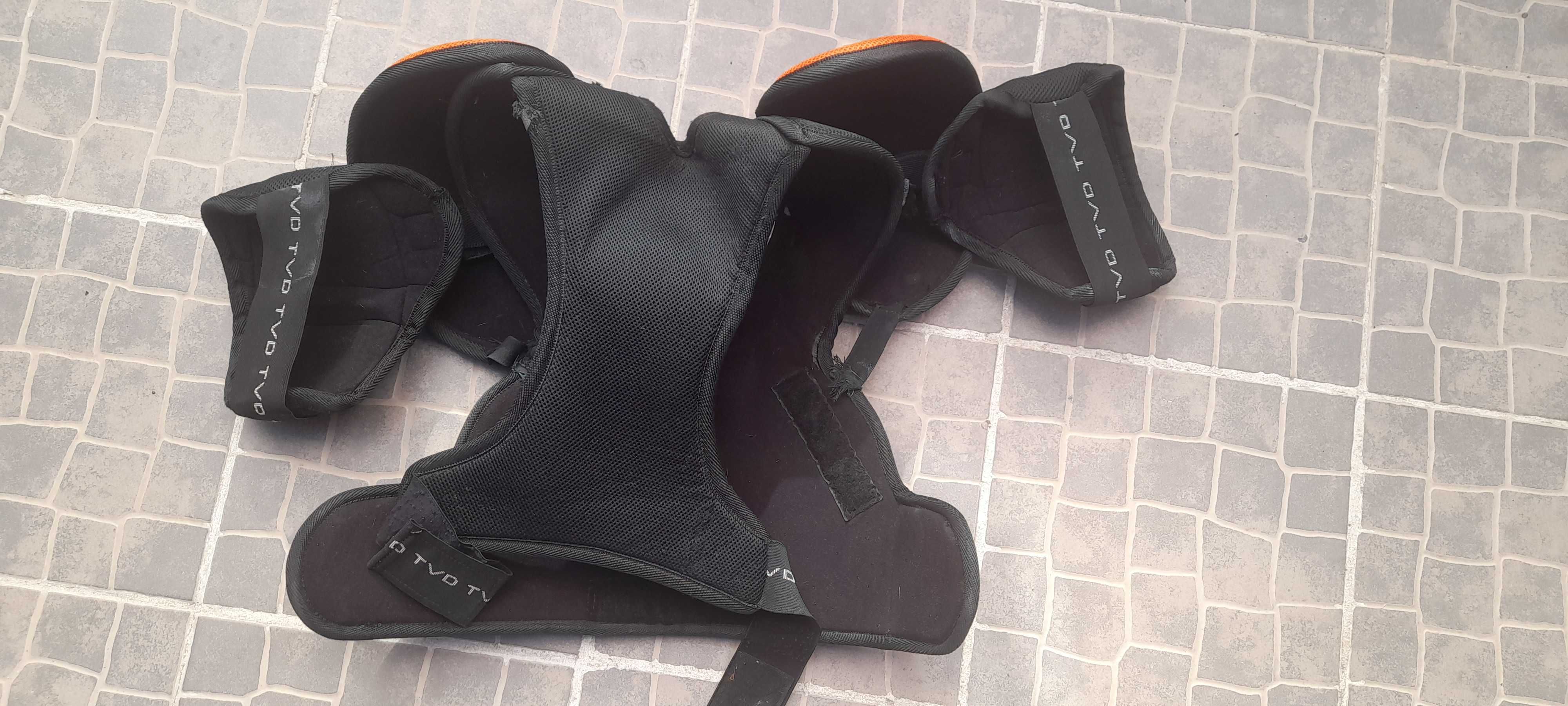 Peitilho de Guarda redes de hoquei em patins