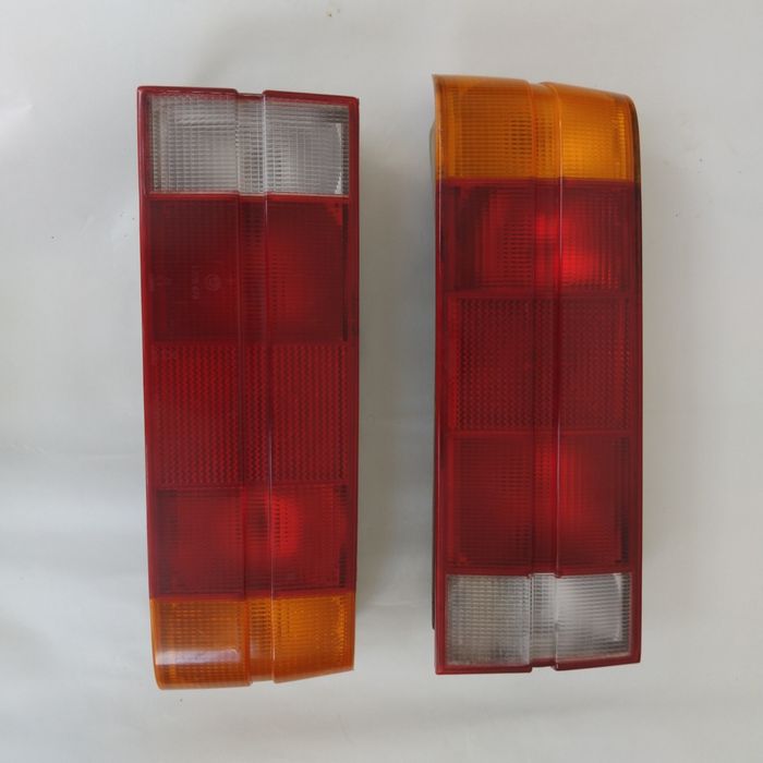 Lampy tylne BMW E30 wąska lampa