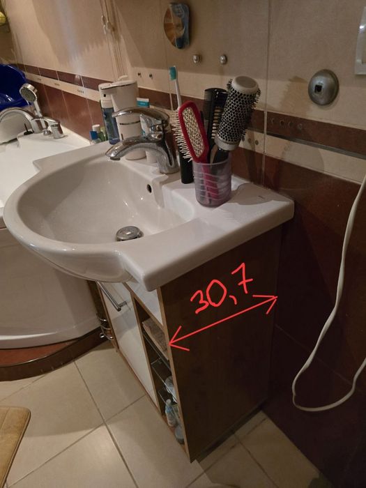 Тумба під умивальник у ванну