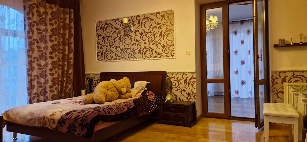 Продаж чудового будинку поруч з сосновим лісом с.Гореничі