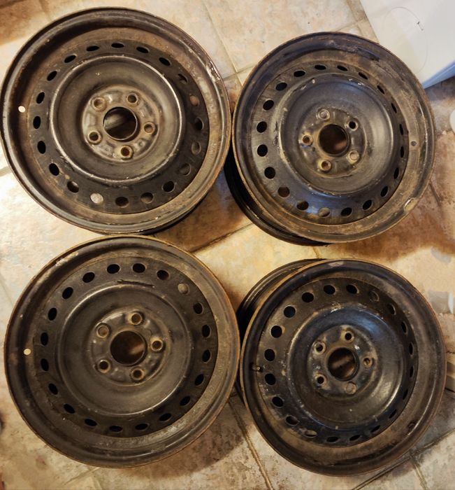 Felgi stalowe Honda Civic 8 VIii 4 szt komplet używane