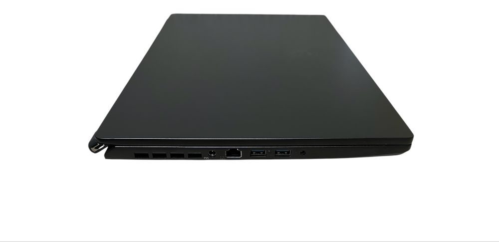 MSI CREATOR 17 4K UHD 120Hz/i7-11800H 8ядер/RTX 3070 8gb/32gb/1TB ssd