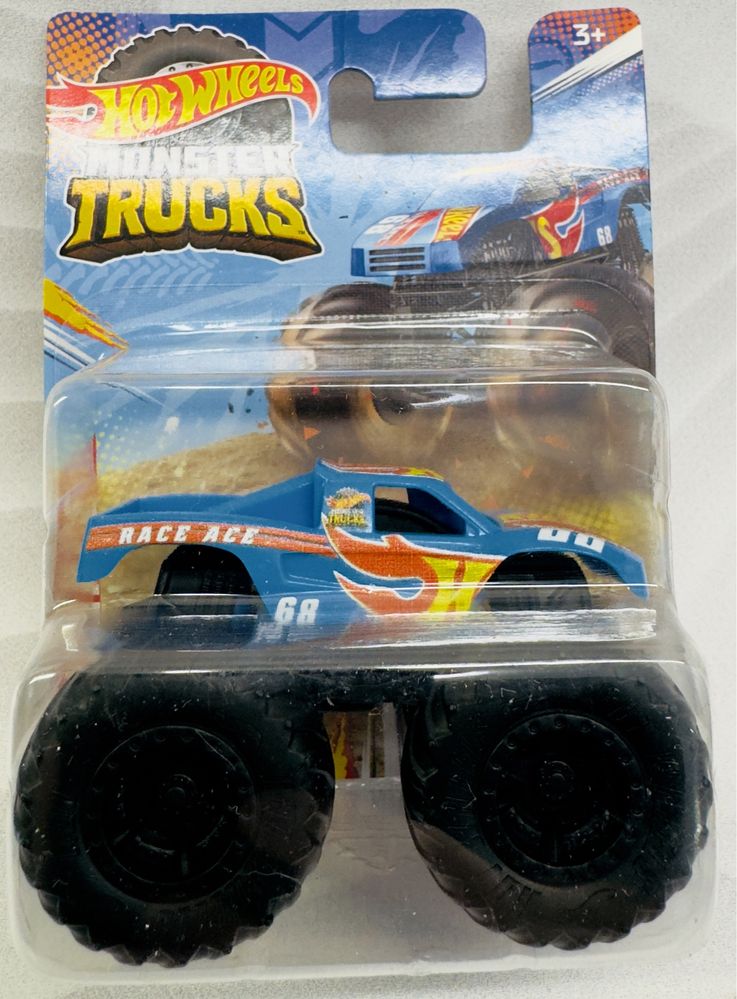 Машинка Hot wheels Хот Вілс Monster Trucks Race Ace Монстер трак