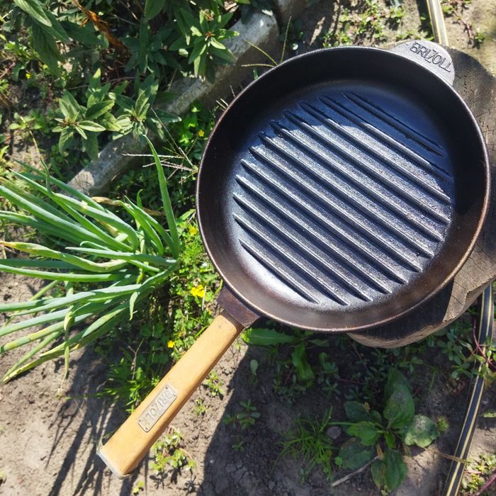 прочие товары для дома  чугунная сковорода