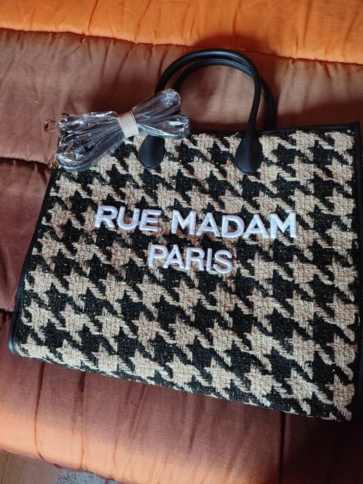 Mala Rue Mandam Paris