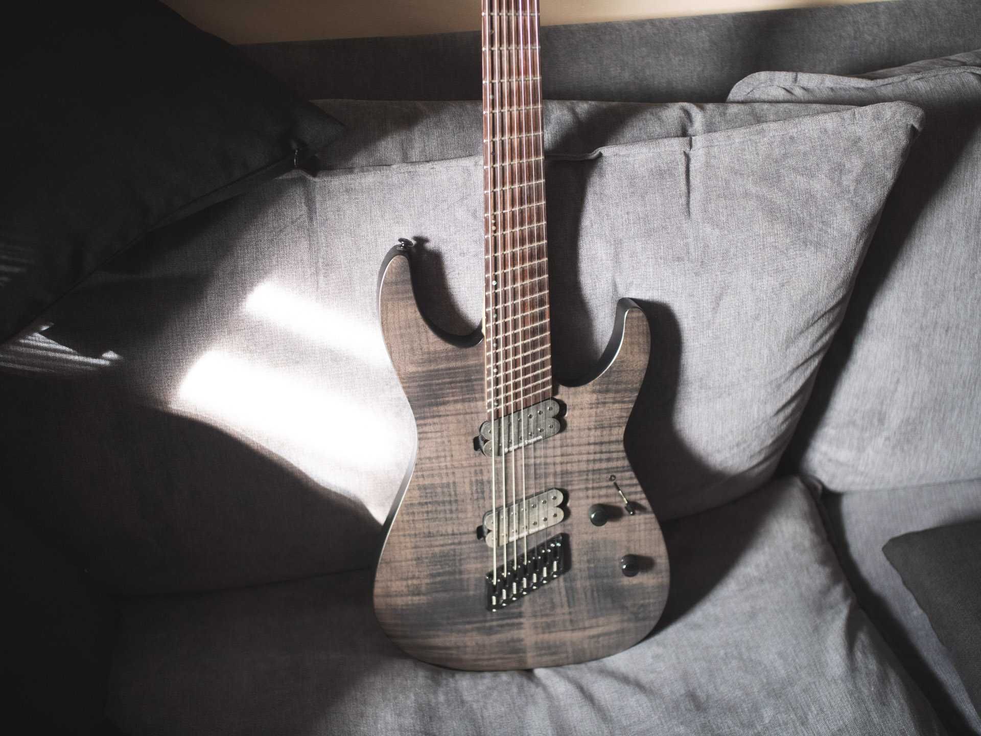 Gitara elektryczna 7 strunowa LTD M-1007 MULTI-SCALE