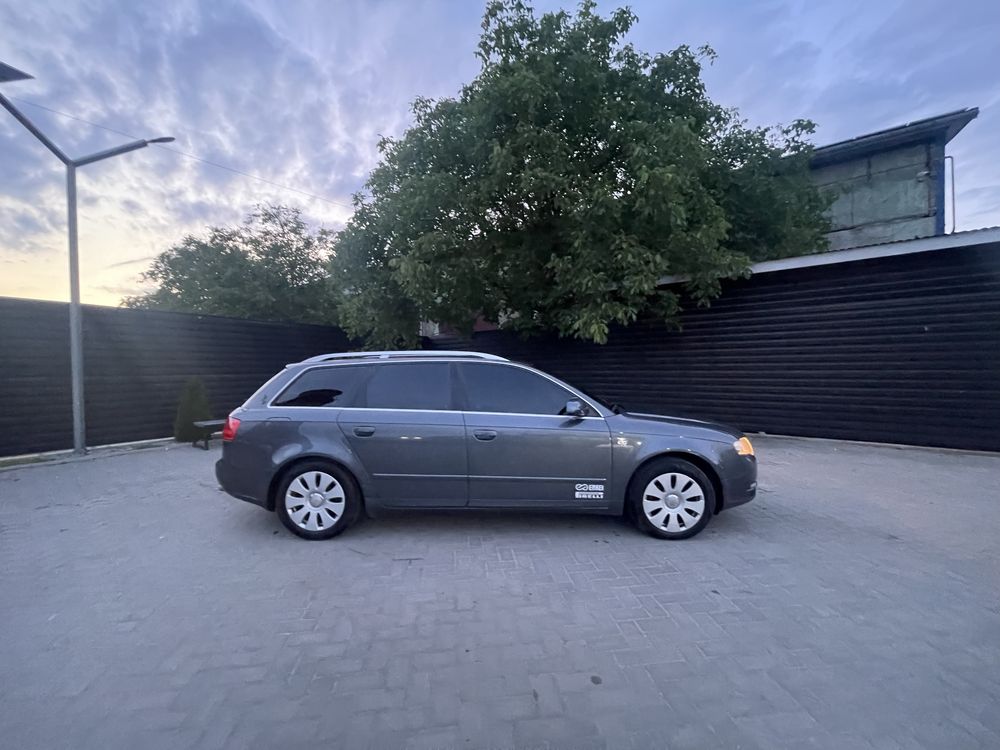 Audi A4 b7 2.0 mpi