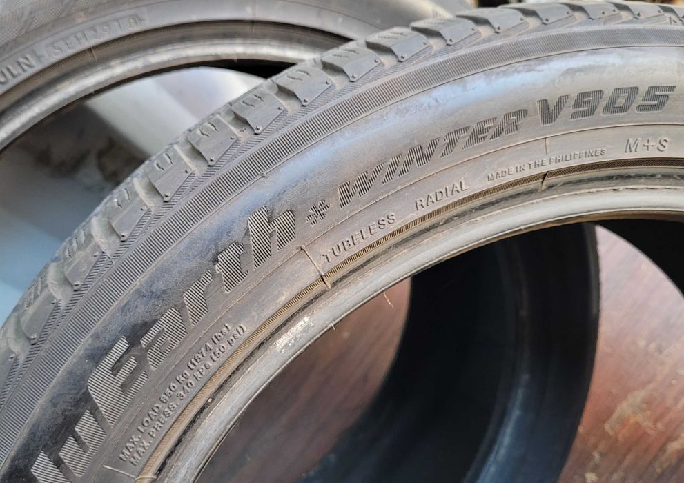 Opony Yokohama Blue Earth V905  245x45 19