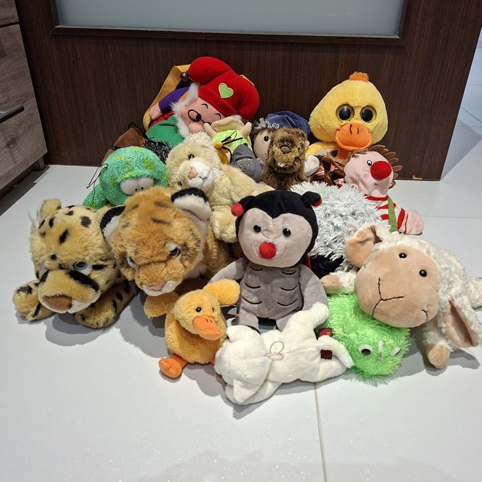 Maskotki, zabawki pluszowe