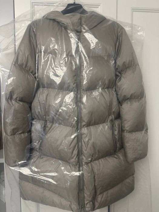 Massimo Dutti пуховик для девочки