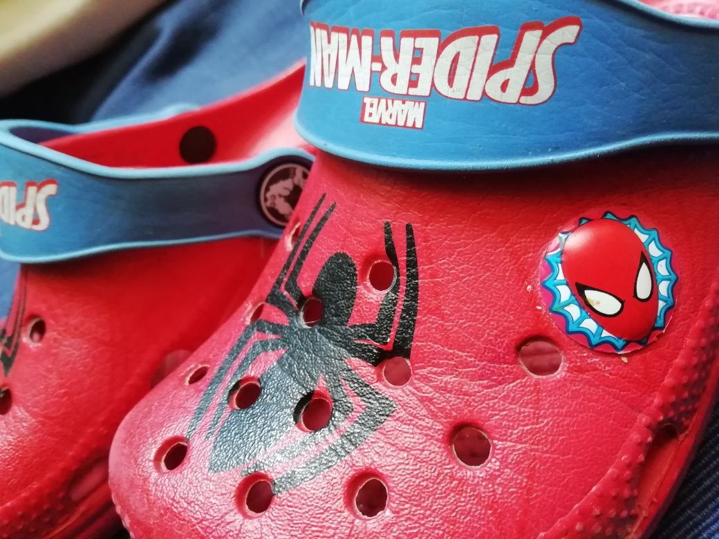 Crocs originais - Homem Aranha