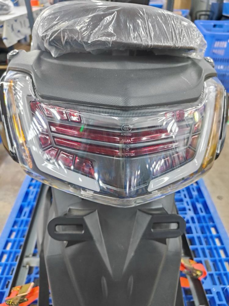 Електроскутер Макси Atlas Max Lithium Telbi Brave Yamaha NMax Electric