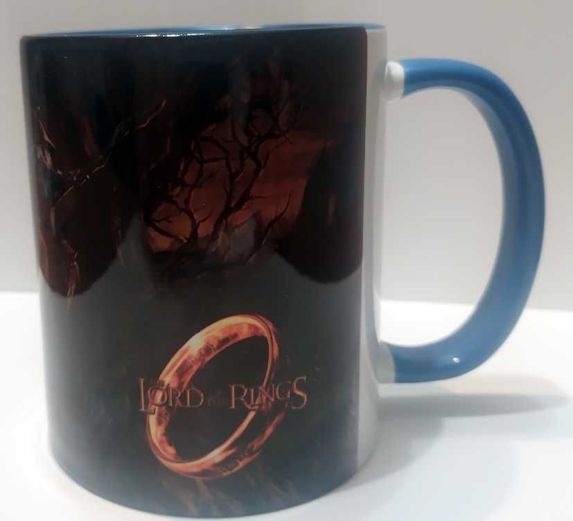 Plansza do gry LOTR - Władca PIERŚCIENI + KUBEK i 2 GRATISY