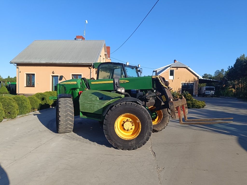 Ładowarka John Deere 3215 z 2007 jak jcb Manitou merlo New Holland