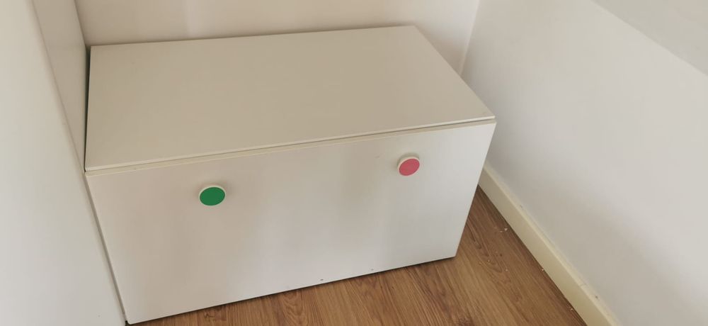 Komplet mebli dziecięcych ikea