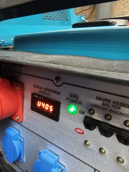 Генератор дизельний Full FDL8000LE3 трифазний 220V 50Hz 7.5LE3 Dizel