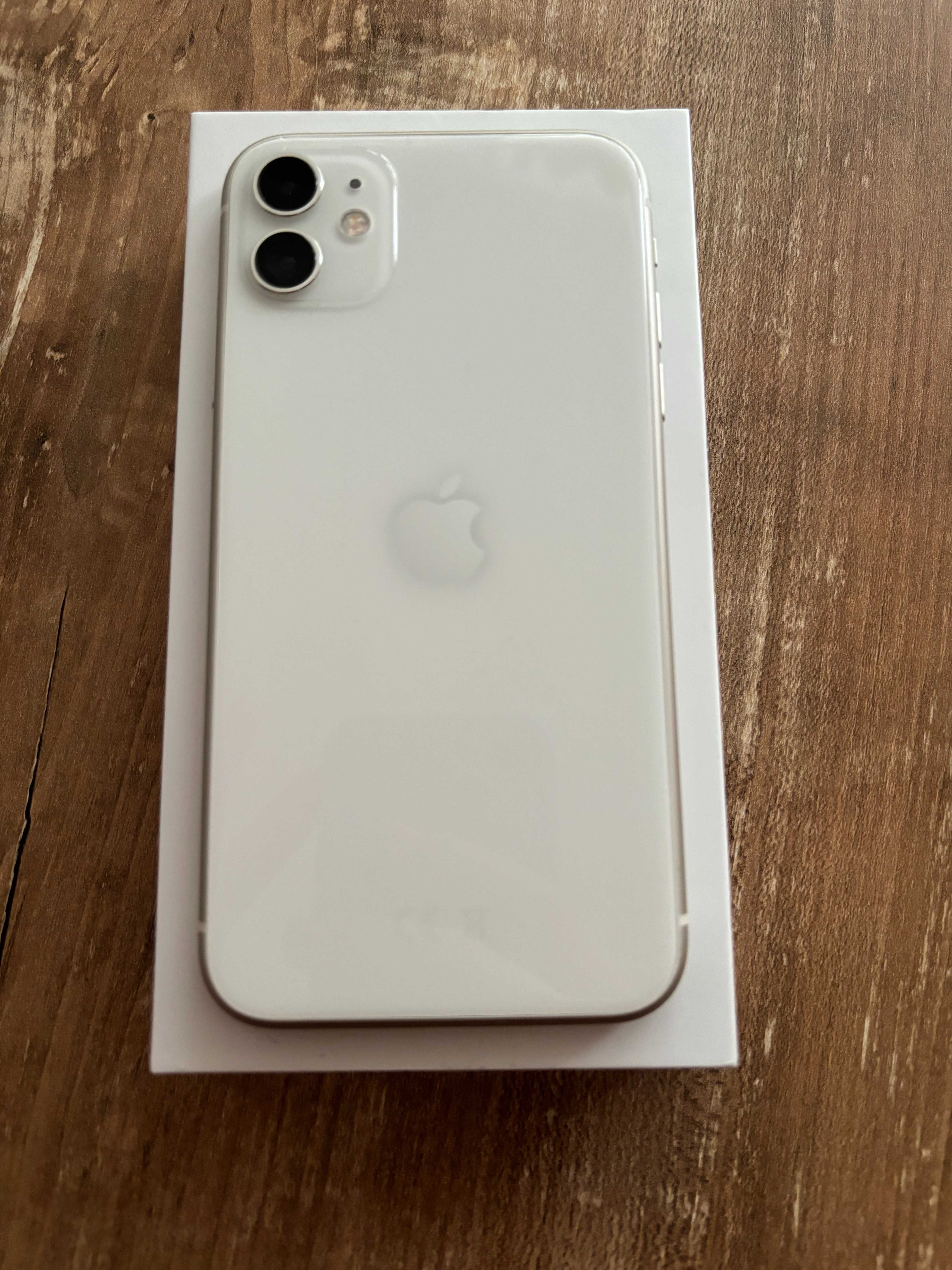 Apple iPhone 11 64GB biały – 90% bateria