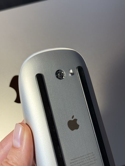 Magic mouse для Macbook білого кольору