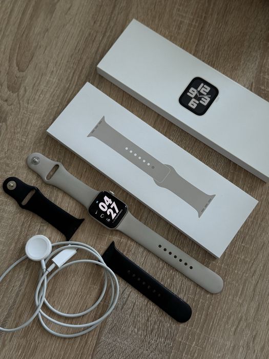 Годинник APPLE WATCH SE (Gen 2) 40mm M/L GPS