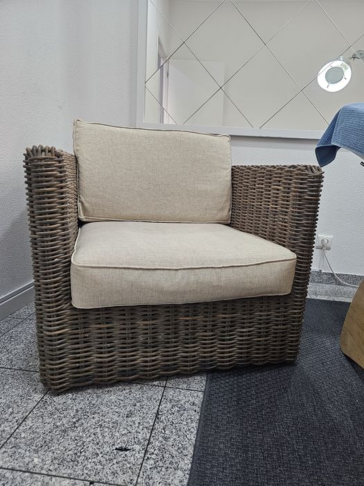 Paltrona de jardim.  Com bom condições.  Usada.