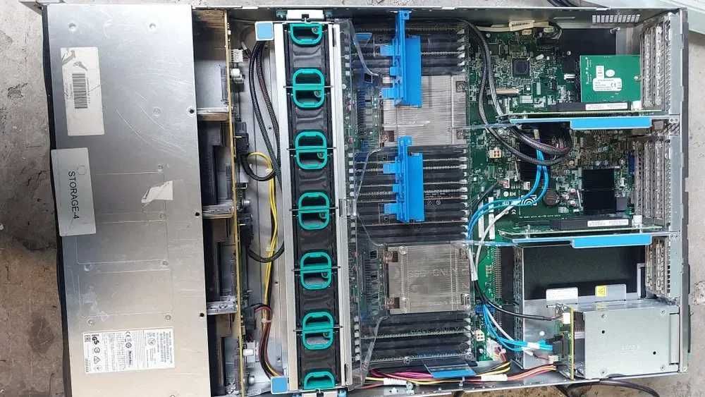 serwer R2312WTTYSR X99 Xeon Server 12 3.5 RAM 230GB ddr4 E5-2609