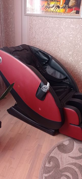 Продам Масажне крісло