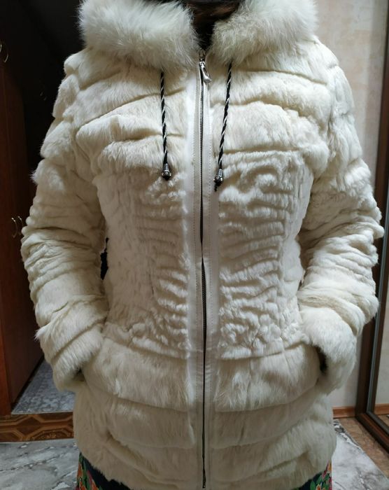 Продаются полушубки из кролика и дубленка