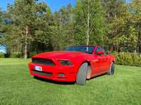 Ford Mustang Ford Mustang 3.7 V6 CABRIO