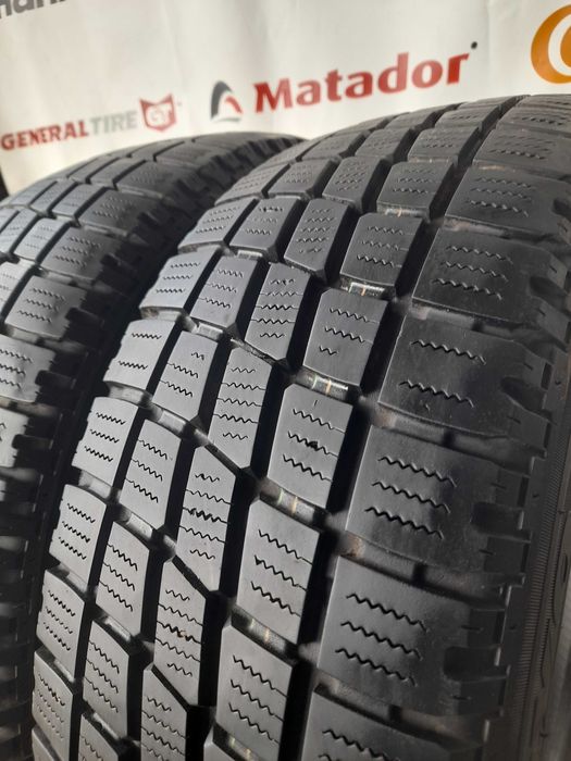 Зимові шини 215/60 R17C Toyo H09	90%залишок