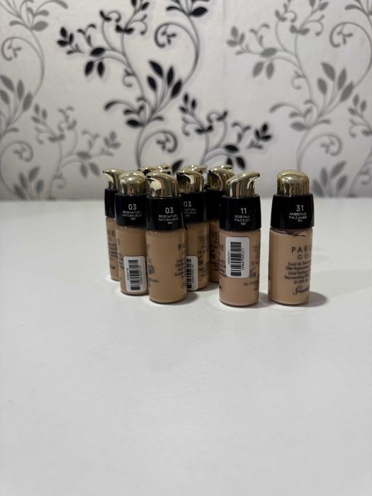Тональна основа-флюїд guerlain Parure Gold Radiance Foundation SPF30