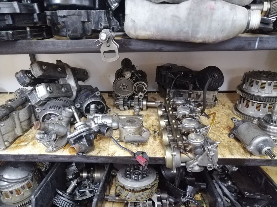 Yamaha fz fzr 1000 fzr1000 2gh 3gm części silnik gaźnik