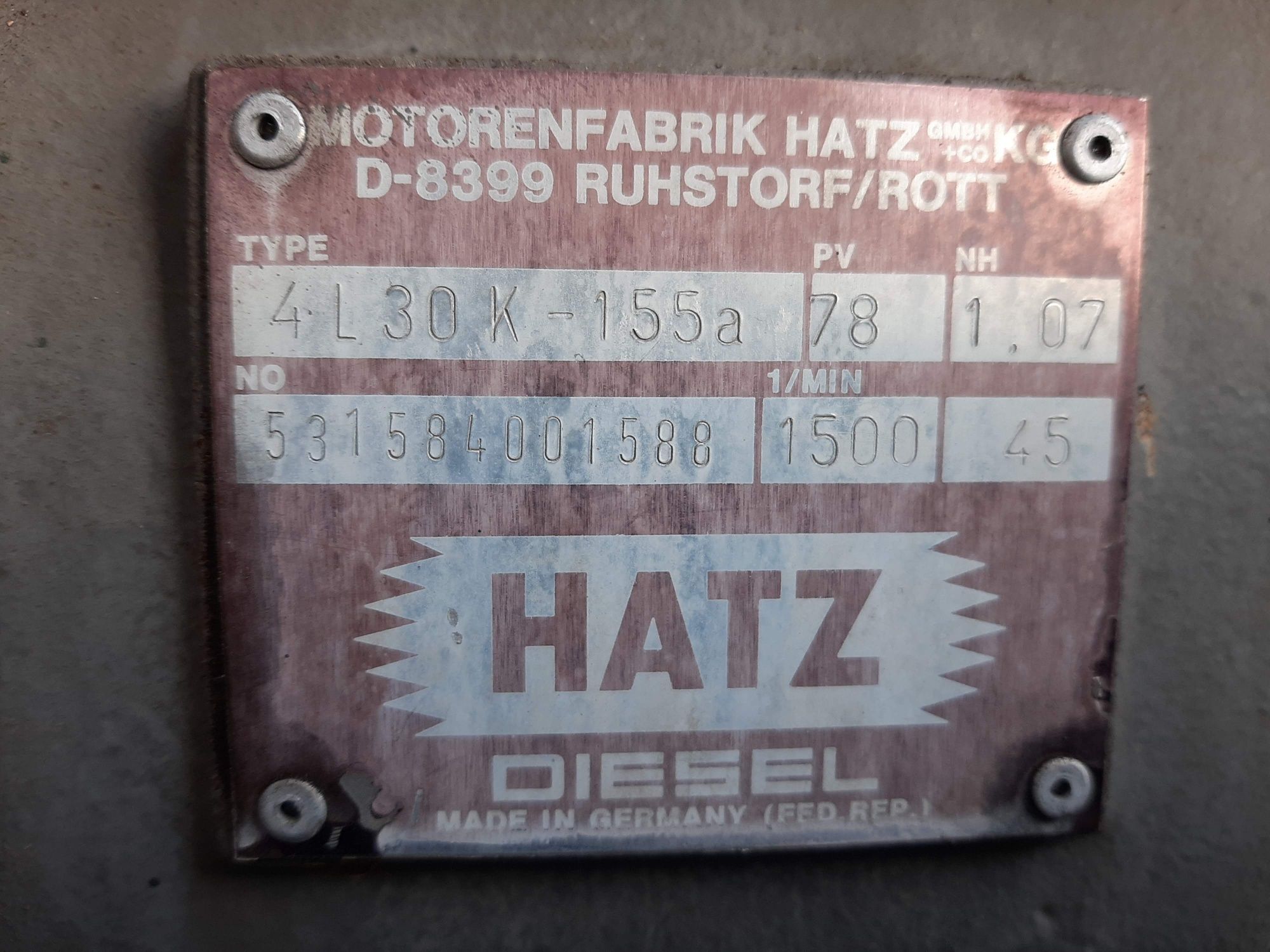 Silnik Hatz Diesel 4L30K