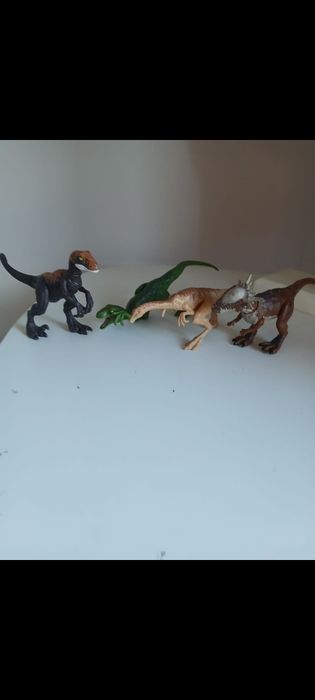 Figurki dinozaury jurassic world Mattel