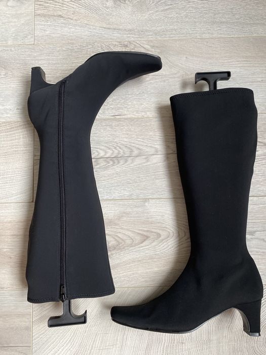 Чоботи еластичні 37