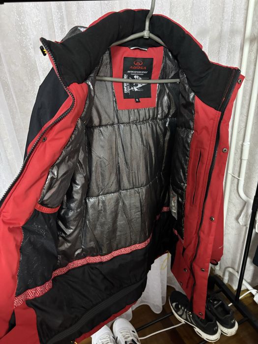 Зимова тепла куртка