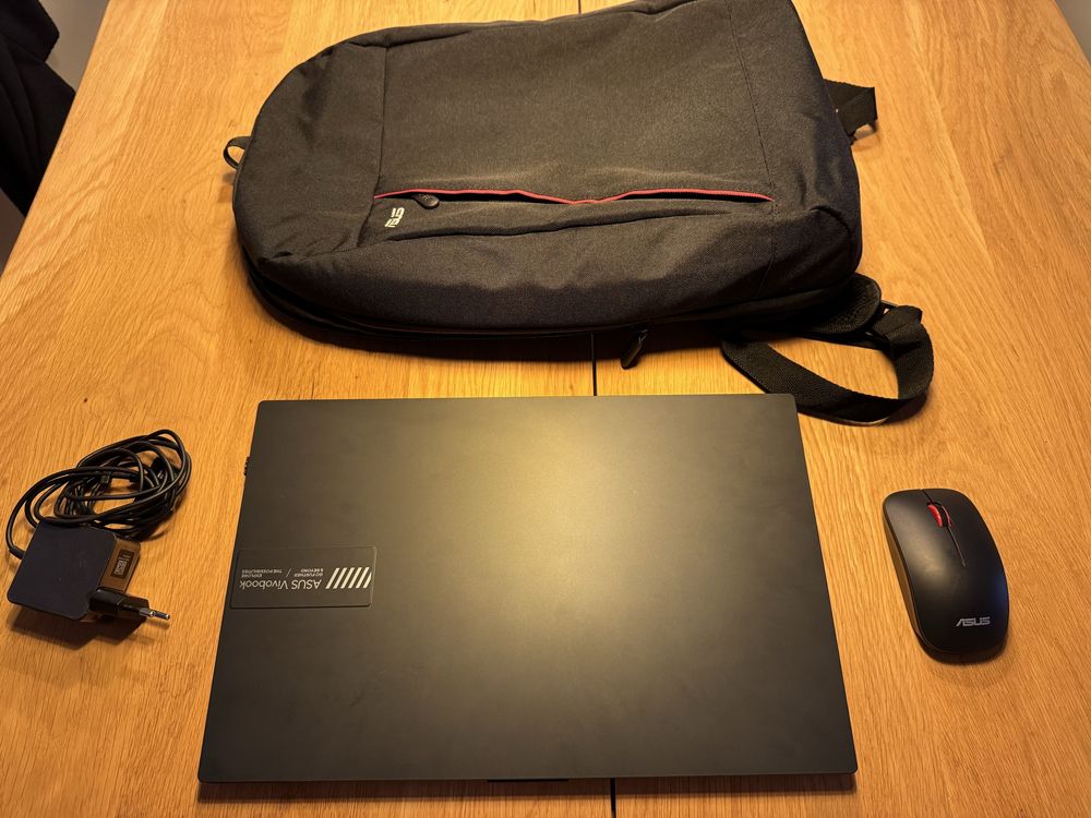Portátil Asus Vivobook Go 15 como novo