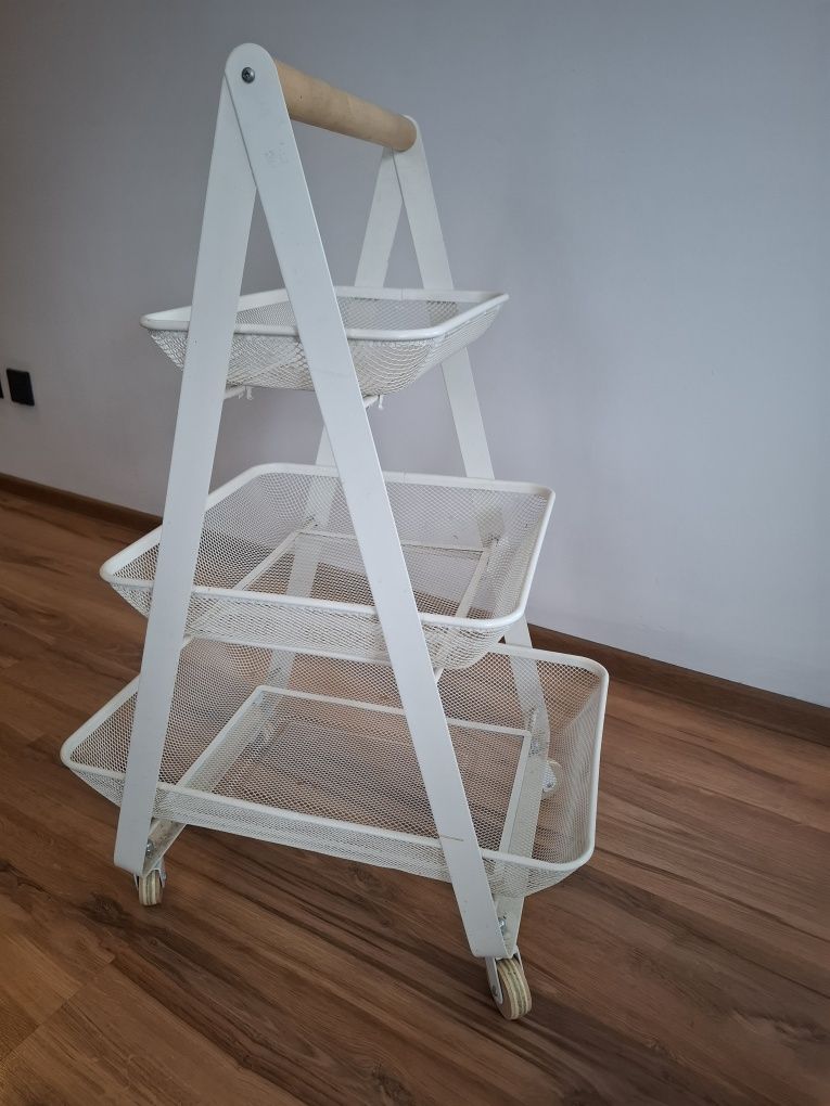 Ikea barek na kółkach
